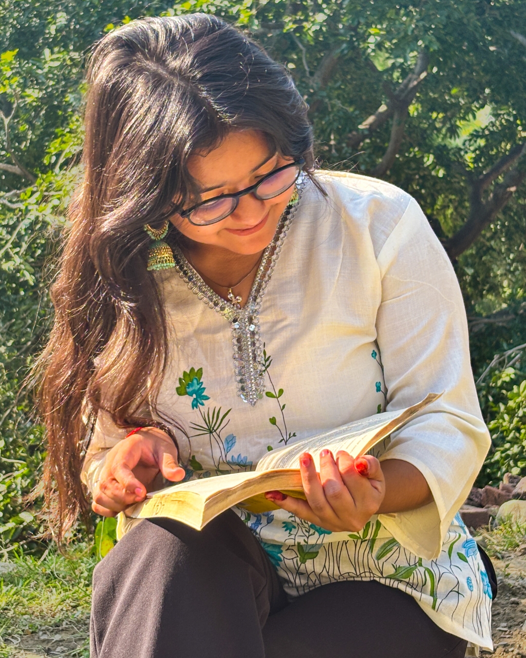 Nabhira – Blue Printed Short Kurti 5 Nabhira – Blue Printed Short Kurti - Image 3